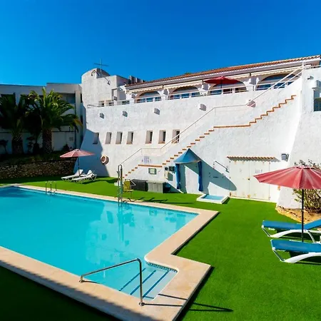 Residencia Montebello Aparthotel